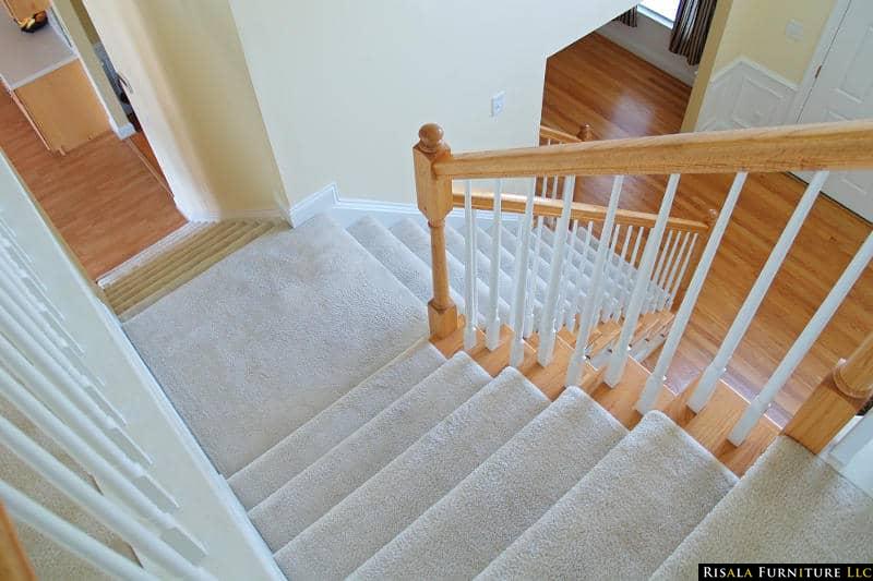 Best Stair carpets Dubai, Abu Dhabi & UAE - Sale Ending Soon!