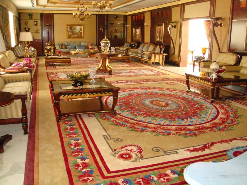 Carpet Abu Dhabi - Best Carpets Fitting & Installation Services