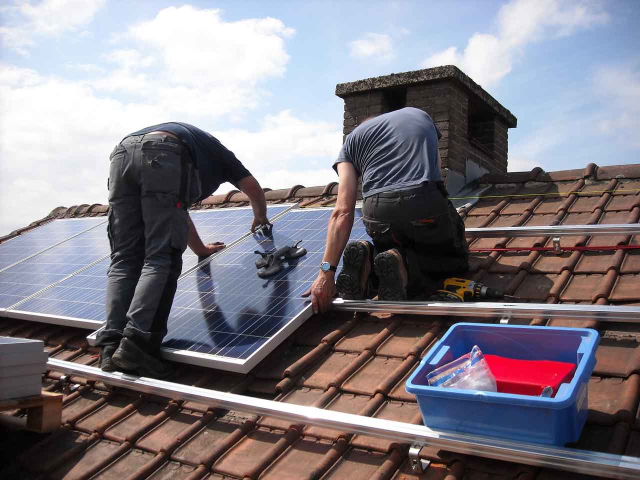 Things To Consider While Choosing Solar Energy Equipment Supplier | TechPlanet